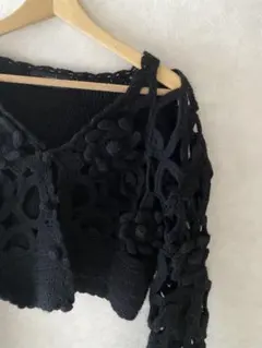 手編み カーディガン 花 ぽこぽこ クロシェ ニット 黒 ショート丈 透かし編み