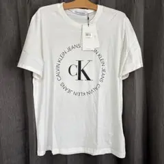 【新品未使用】カルバン・クライン　TシャツL白