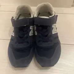 new balance ネイビー スニーカー　20cm