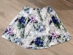 DHOLIC ☆ ミニ丈 スカート ☆ フラワー柄