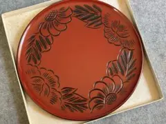 日光彫　手作り赤色花模様木製盆 約30cm