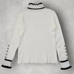 新品 袖ボタン リブニット タートルネック バイカラー 黒フリル 韓国 高見え