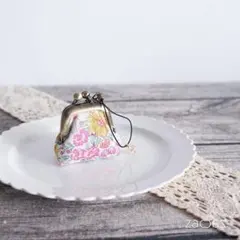 Item thumbnail for item 805a4201-5072-4318-b9b9-7cc61a95f39d