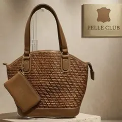 未使用 PELLE CLUB ペレ ショルダーバッグ サコッシュ 緑 牛革 - メルカリ
