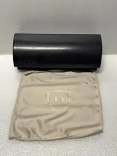 DITA サングラスケース
