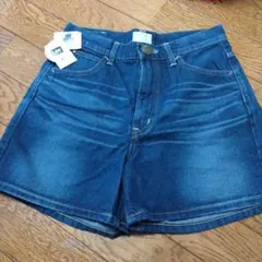 Lee✕earthコラボ デニム ショートパンツのサムネイル