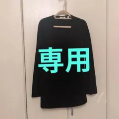 新品同様ユニクロブラック Vネック ニット 長袖 カシミヤ入り M