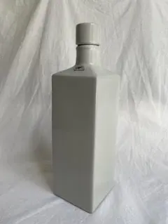 伊賀焼窯元　長谷園　白磁　ボトル　デキャンタ 旧型