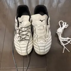 Mizuno サッカーシューズ ホワイト スパイク 23.5