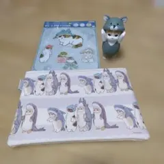 モフサンドmofusand　サメにゃんフラットポーチ・ステッカー・オオカミにゃん