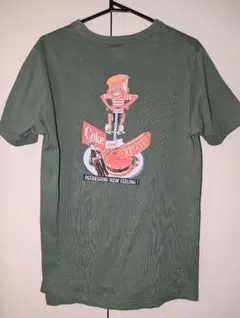 Coca-Cola Tシャツ カーキ バックプリント