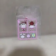 韓国　クレヨンしんちゃん　ネネちゃん　キーホルダー