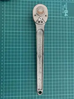 Item thumbnail for item 04bcb8cd-b44f-4890-b2cc-adb93ab0b93b