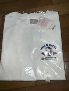GU キティーコラボTシャツのサムネイル