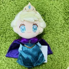 新品タグ付き★エルサ ぬいぐるみ TINY FROZEN 戴冠式 DISNEY 戴冠式のドレスモチーフ！ディズニーストア DISNEY FROZENグッズ -