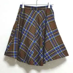 【エーティアイ】　フレアスカート・M・茶色と青のチェック