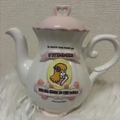 SWIMMER ティーポット 陶器製 ピンク　スイマ－ ピンク
