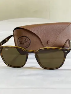 Ray-Ban サングラス べっ甲調フレーム　RB4258F