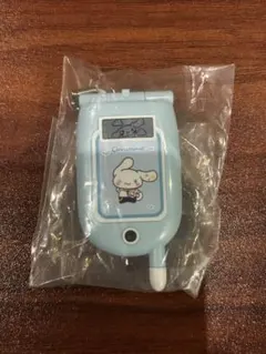 サンリオ ガラケー風ミラーチャーム シナモロール