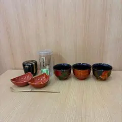●津軽塗り小ぶり茶碗（直径8㎝）3点と茶道具まとめ