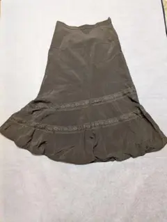カーキ、フレアスカート サイズ58
