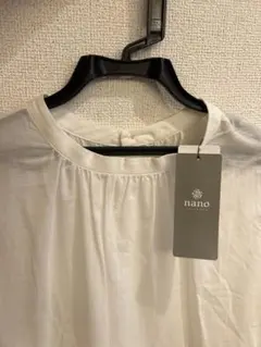 8/2に終了。値下げしました。NEW CLOSET 白 新品未使用ブラウス L 
