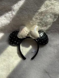 ディズニー　カチューシャ　キルティング　パール