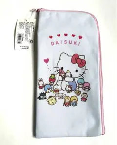 サンリオ　ハローキティ ペンライトポーチ