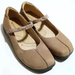 naturalizer ストラップ付きフラットシューズ ブラウンのサムネイル