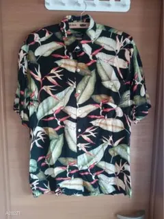 トリリチャード　アロハシャツ