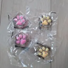 【新品未使用】ぷにぷに肉球スクイーズ 4個　ピンク 黄色