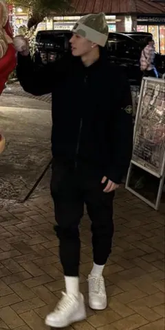 STONE ISLAND トラックジャケット ブラック しょーきち着用のサムネイル