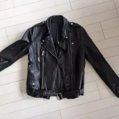 ブラックレザーライダースジャケット