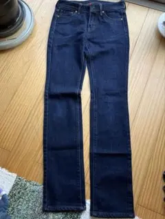 UNIQLO ストレートデニム 23 ダークブルー