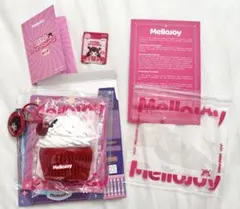 メロジョイ　レッドベルベットの雨　mellojoy スクイーズ　カップケーキか？