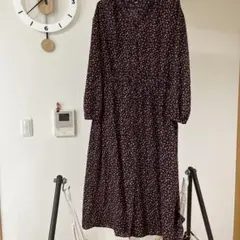 UNIQLO 小花柄ワンピース