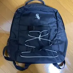 ブラックリュックのサムネイル