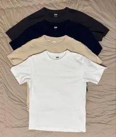 ユニクロ　クルーネックTシャツ　４枚セット