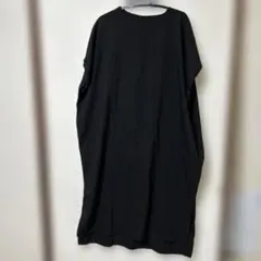 ブラック カットソーワンピース 半袖