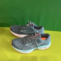 ミズノ　ランニングシューズ ウエーブライダー 26 レディース