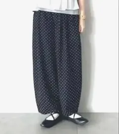 美品】Whim Gazette ウィム ガゼット 水玉 ドット柄パンツ - メルカリ