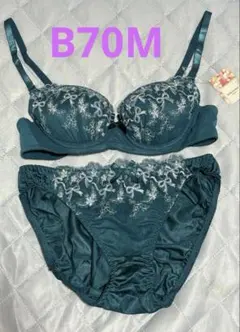 新品未使用品　tutuanna ブラジャー&ショーツセット B70M