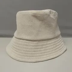 ユニクロ　コーデュロイバケットハット