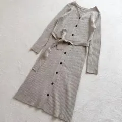 GU フロントボタンリブニットワンピース　M Vネック　ロング丈　ベージュ