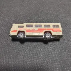 トミカ FUJI SEMI-DECKER 観光バス