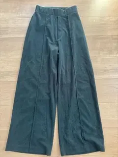 パンツ コーデュロイ