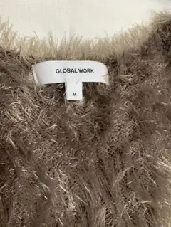 試着のみ　GLOBAL WORK シャギーファー素材 Vネック ベストM