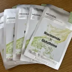 MEDIHEAL Niacinamide × Glutathione 5枚