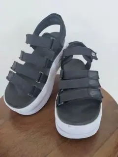 定番ナイキ NIKE ナイキ アイコン クラシック サンダル 24cm スポーツ