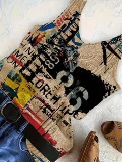 カラフルグラフィックノースリーブトップス 即購入⭕️